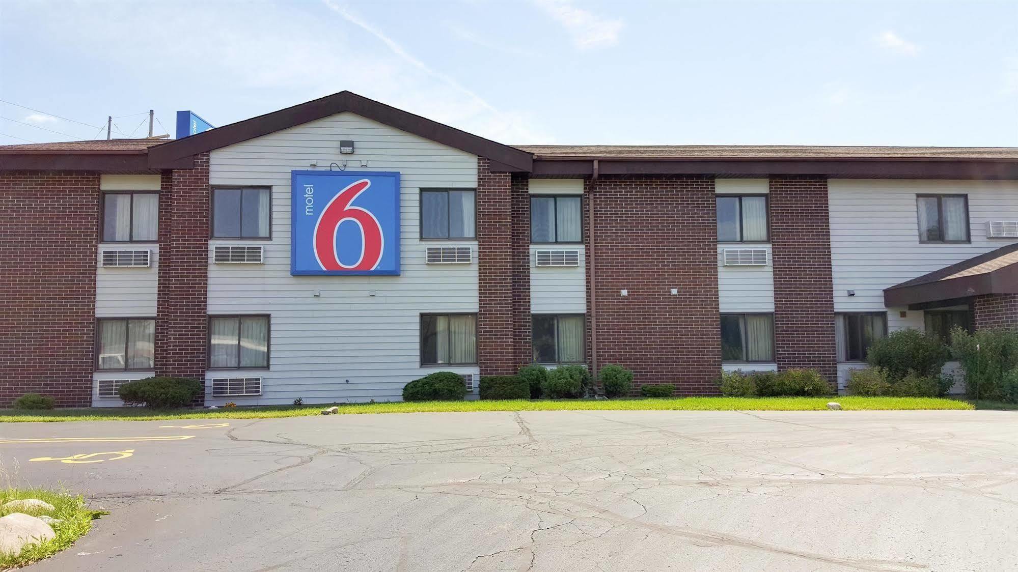 Motel 6-Saukville, Wi Esterno foto