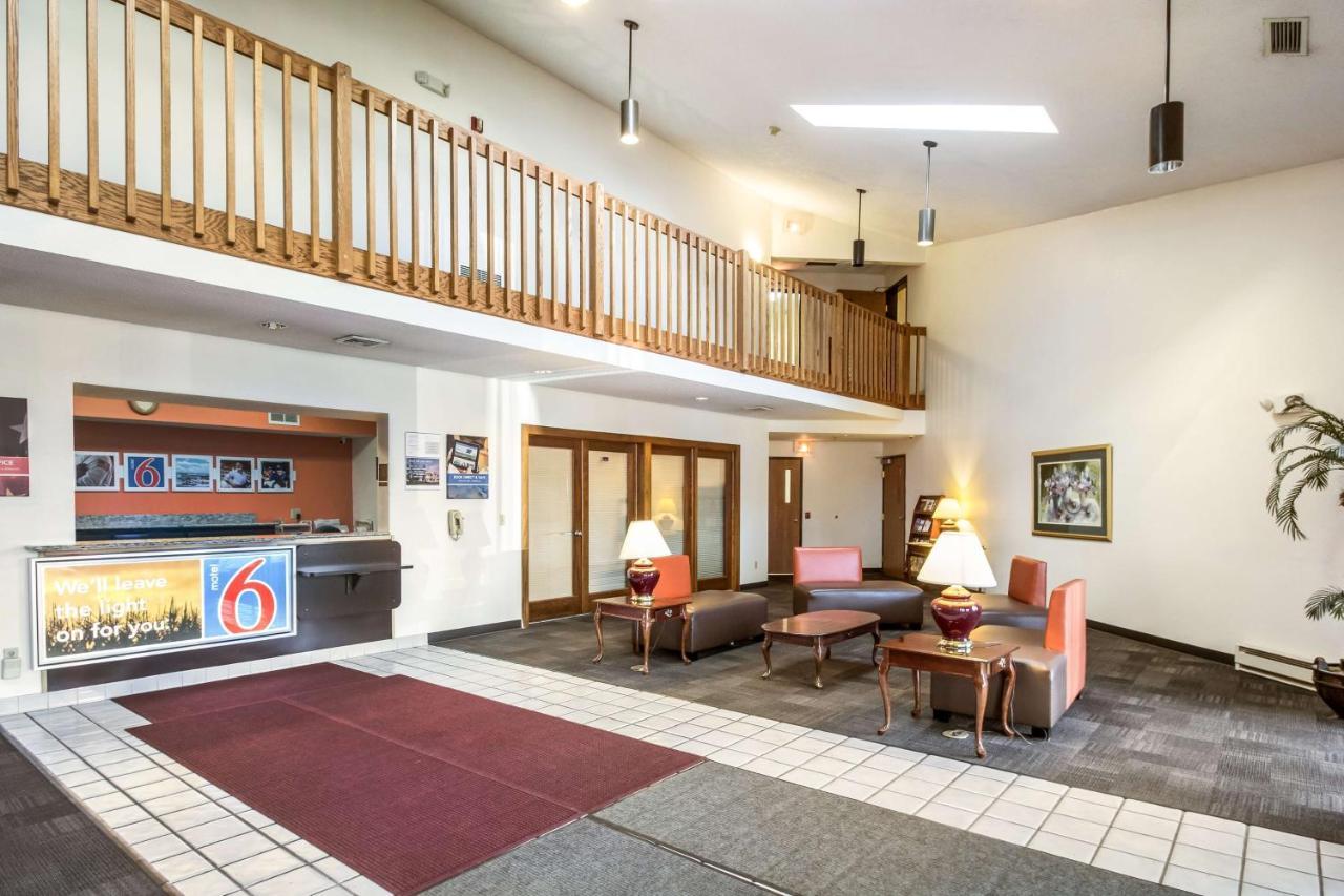 Motel 6-Saukville, Wi Esterno foto