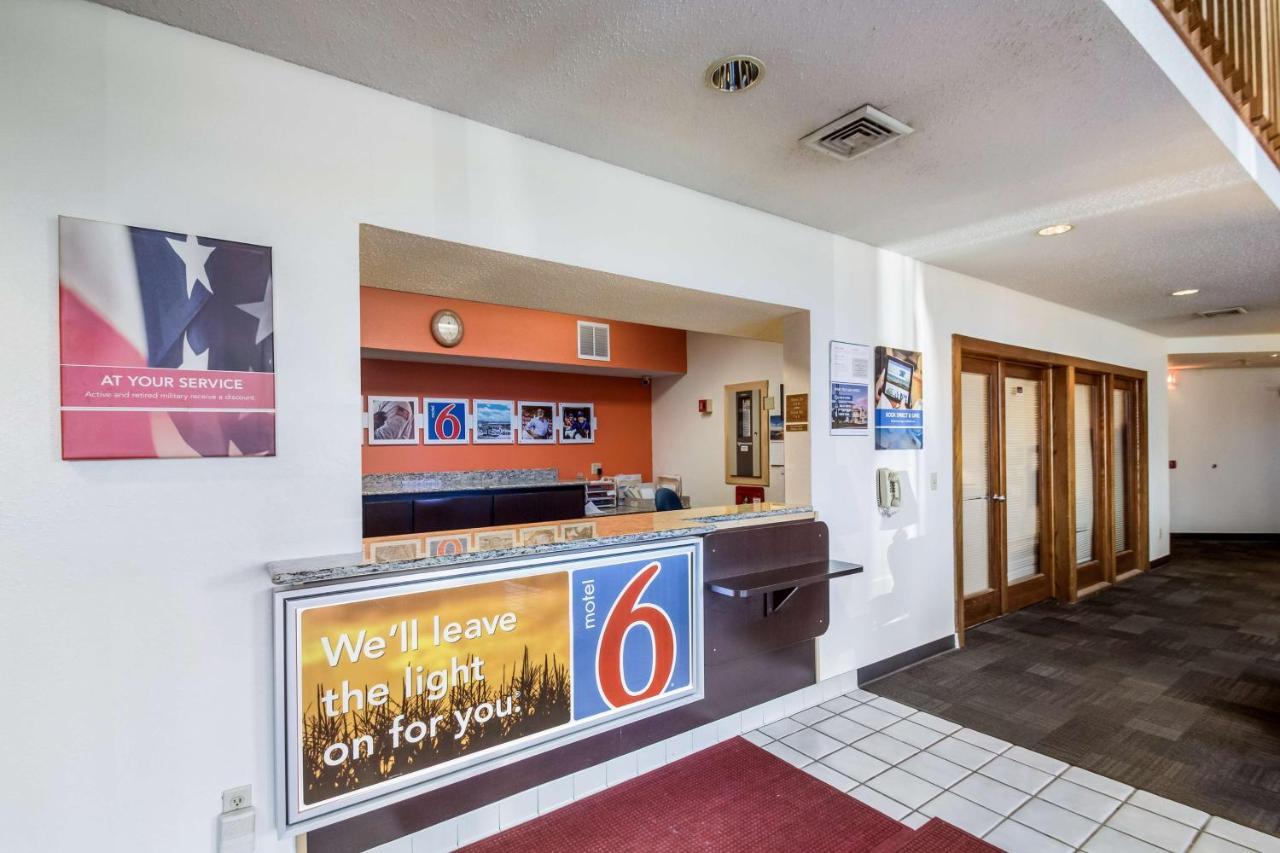 Motel 6-Saukville, Wi Esterno foto